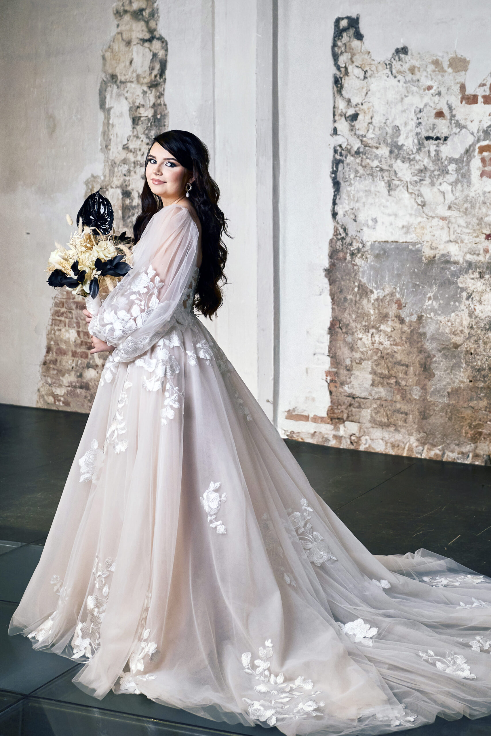 Mila, boho häämekko, pehmeä tylli ja pitsi - Image 3