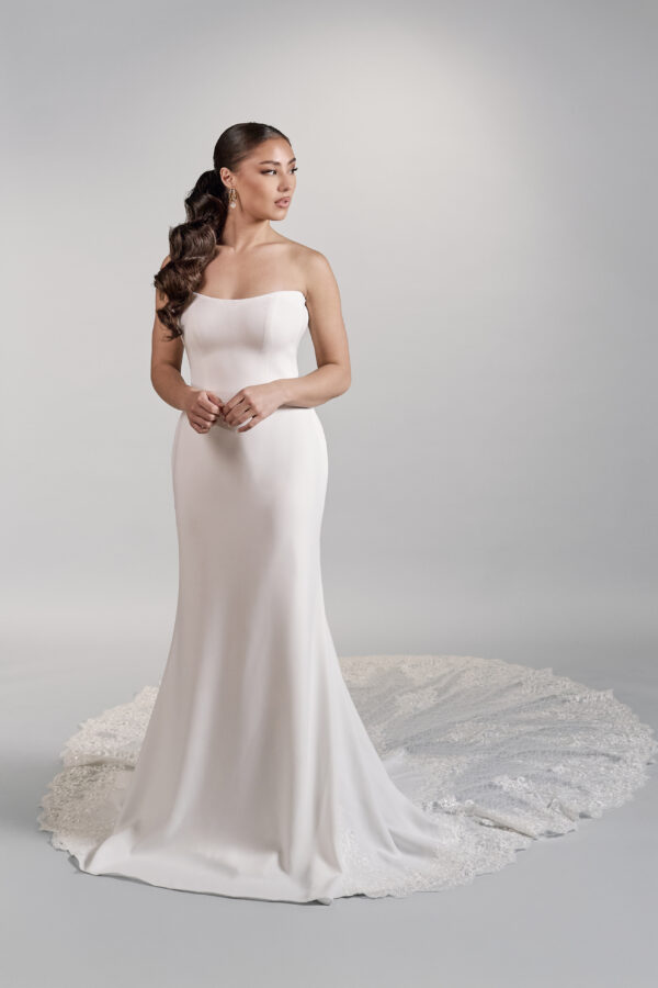 olkaimeton merenneitomallinen haamekko Alisa hääpukuliike turku kristi bridal-KB-2026-MALLISTO- 65