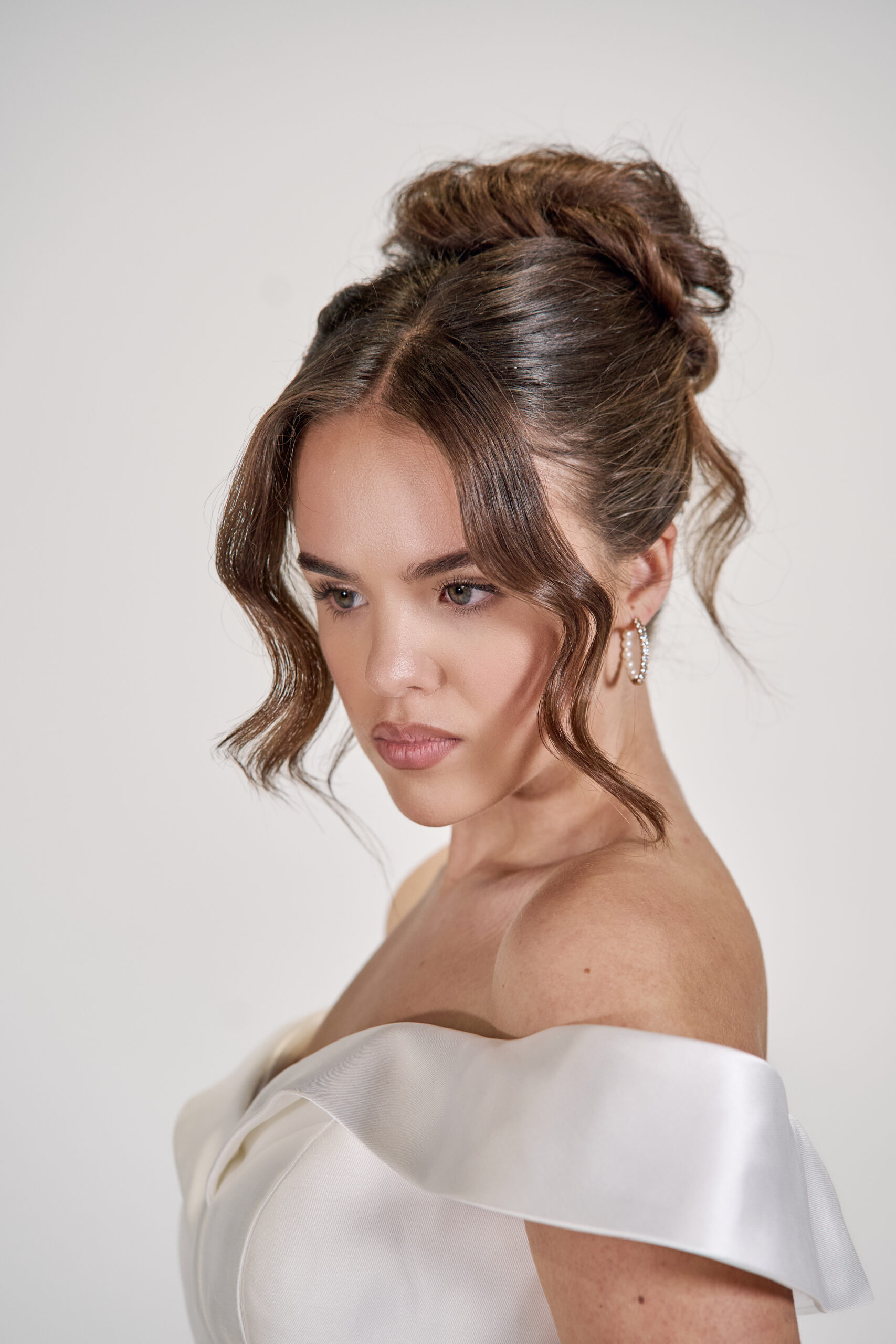 Sandra, off-shoulder häämekko - Image 5