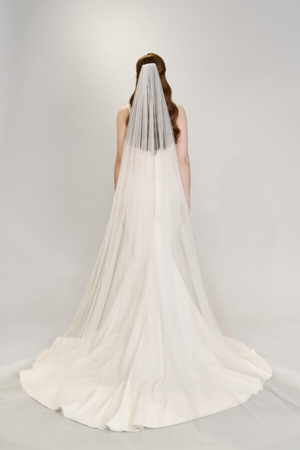 Huntu-livia-tyllihuntu-yksinkertainen.morsiushuntu-turku-Kristi-Bridal-1 Huntu-livia-tyllihuntu-yksinkertainen.morsiushuntu-turku-Kristi-Bridal-2