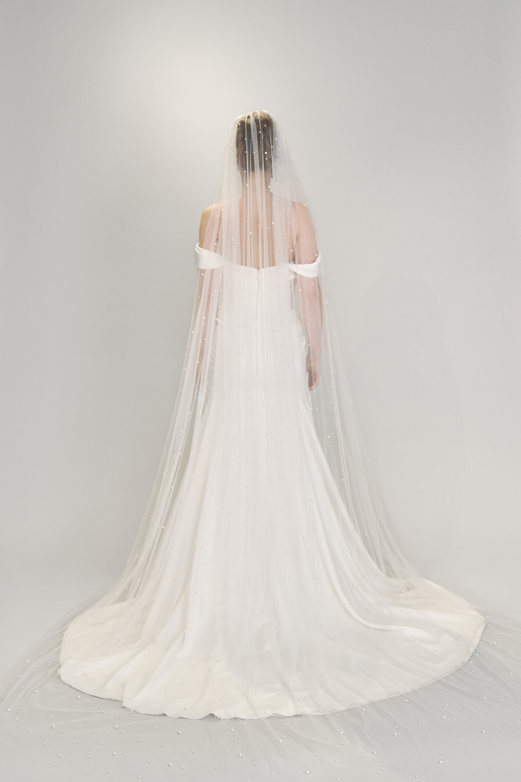 helmihuntu-helmi-morsiushuntu-helmitylli-huntu-turku-Kristi-Bridal