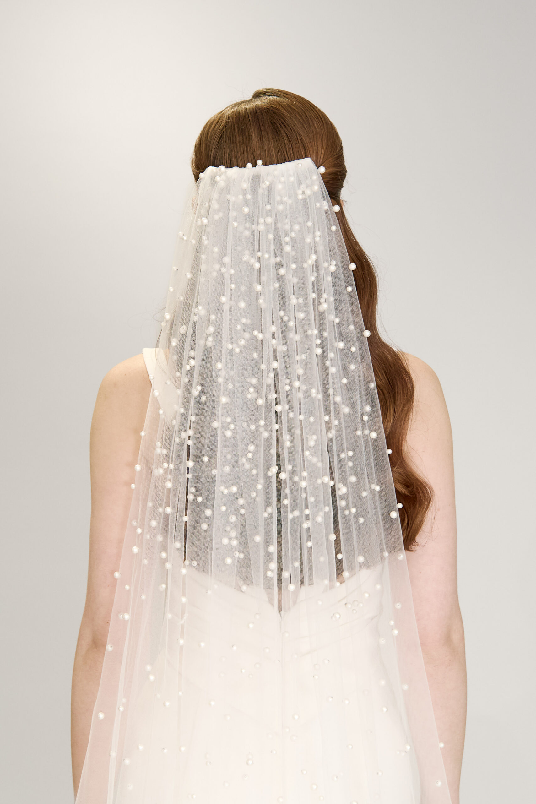 helmihuntu-helmiina-morsiushuntu-helmitylli-huntu-turku-Kristi-Bridal15